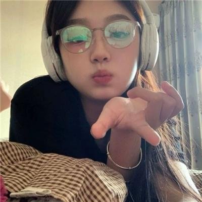 警察“夏一笑”的快乐生活